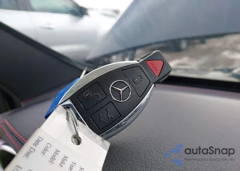 2017 Mercedes-Benz Amg C 43 4Matic z USA, uszkodzony, nr VIN 55SWF6EB5HU182117